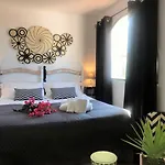 Le Lanterne شقة فندقية 4*
