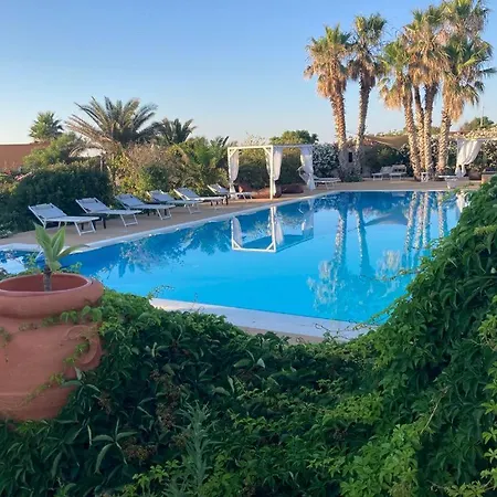Aparthotel Le Lanterne Pantelleria